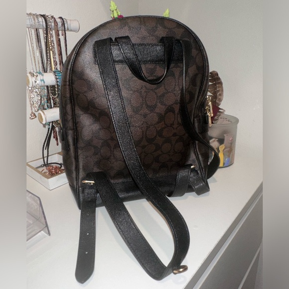 kenley backpack in signature canvas - Picture 5 of 5